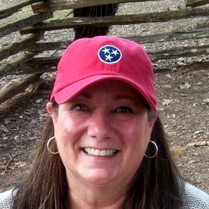 Meet your Posher, Suzanne